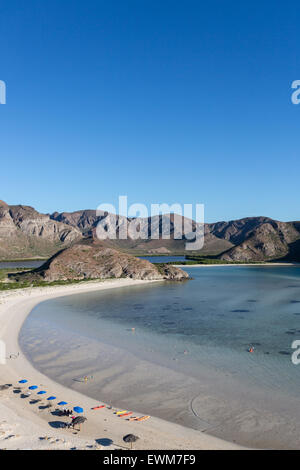 Une vue sur Playa Balandra, aka Plage Balandra, près de La Paz, au Mexique. Banque D'Images