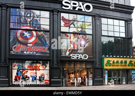 La SPAO Department Store Coin à Nanjing Road. Principale rue commerçante de Shanghai. L'un des plus achalandés du monde . Banque D'Images