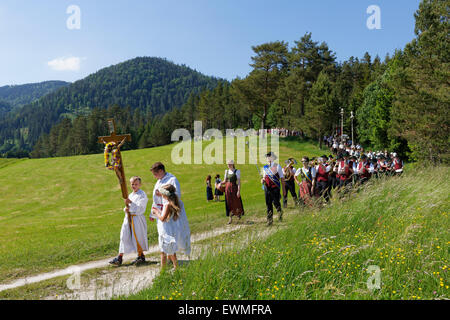 Procession du Corpus Christi, Rohr im Gebirge, district industriel, Basse Autriche, Autriche Banque D'Images