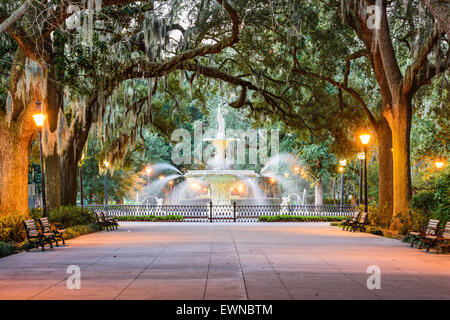 Savannah, Georgia, USA à Forsyth Park Fontaine. Banque D'Images