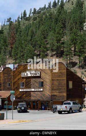 La vieille ville de Frye Poste de traite de la rivière Rouge en été ski Taos County New Mexico USA Banque D'Images