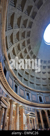 Le Panthéon est un bâtiment à Rome, en Italie, sur le site d'une ancienne construction commandé par Marcus Agrippa Banque D'Images