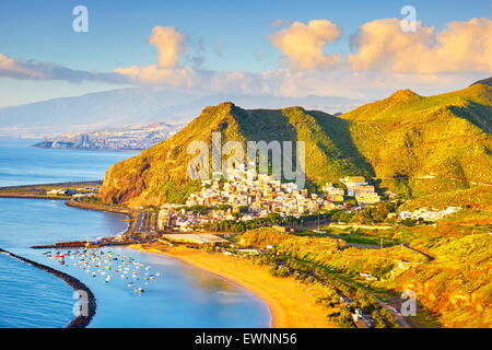 Tenerife - La plage de Teresitas et San Andres Village, Îles Canaries, Espagne Banque D'Images