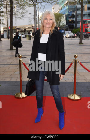 Bugsy Malone - presse nuit & afterparty tenue au Lyric Hammersmith, arrivées. Avec : Gaby Roslin Où : London, Royaume-Uni Quand : 28 Avr 2015 C Banque D'Images