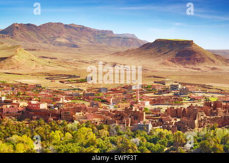 Tinghir, région de Todra. Région de montagne de l'Atlas, Maroc Banque D'Images