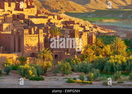 Ait Benhaddou forteresse près de Ouarzazate, Maroc Banque D'Images