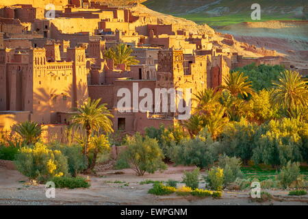 Ait Benhaddou forteresse près de Ouarzazate, Maroc Banque D'Images