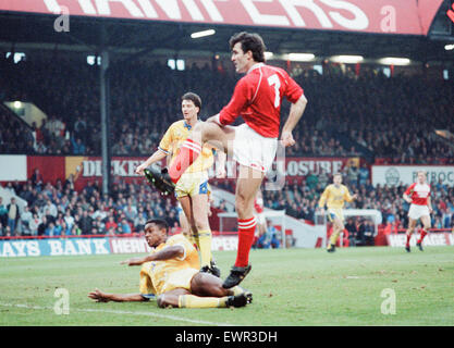 Middlesbrough 0-2 Leeds, Division 2 match de championnat à Ayresome Park, samedi 9 décembre 1989. Bernie Slaven Banque D'Images