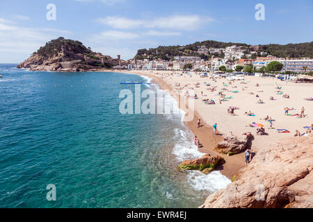 Plage de mediterranean resort Tossa de Mar, Costa Brava, Catalogne, Espagne Banque D'Images