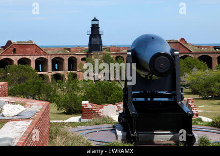 Le parc national sec de Tortugas abrite de vastes récifs coralliens, plages et l'historique Fort Jefferson. Banque D'Images