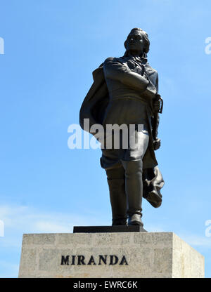 La Havane, Cuba : Statue de Francisco de Miranda sur le Malecón Banque D'Images