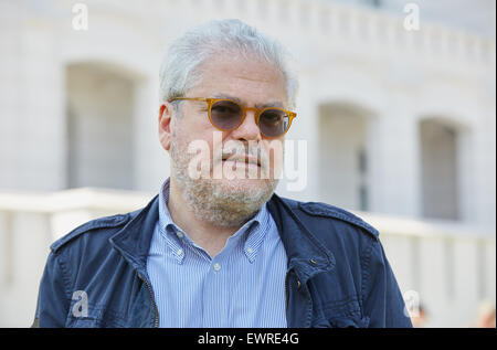 Heiligendamm, Allemagne. 29 Juin, 2015. Le réalisateur italien Roberto Ando pose en marge du tournage de la production franco-italienne du film 'Le Confessioni' à Heiligendamm, Allemagne, 29 juin 2015. Le thriller est pour célébrer sa première mondiale au festival du film de Cannes en 2016. Photo : GEORG WENDT/dpa/Alamy Live News Banque D'Images