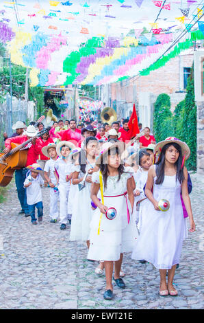 Les participants au festival de Valle del Maiz à San Miguel de Allende , Mexique Banque D'Images