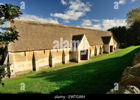 Grange de 14th siècles à Bradford-on-Avon, Wiltshire, Angleterre. Banque D'Images