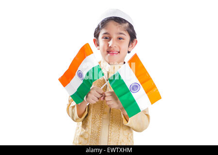 1 garçon enfant musulman indien profitez de la journée de la République Banque D'Images
