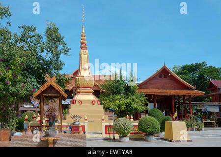 Ancien temple Wat Si Muang Khun, Chiang Khan, province de Loei, Thaïlande Banque D'Images