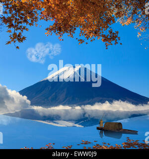 Image de la montagne sacrée du Fuji en arrière-plan sur le Japon pour adv ou autres fins utiliser Banque D'Images