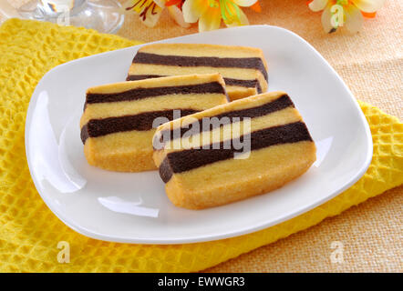 Sablés au Chocolat Traditionnel avec bandes - 4 Banque D'Images