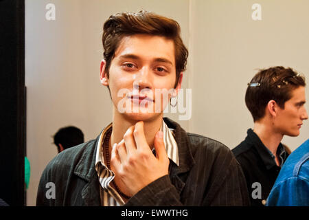 Pour Backstage à Londres Burberry Hommes Collections SS16 Banque D'Images