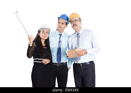 3 Contrôle de l'architecte indien Banque D'Images