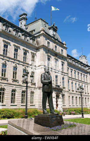 La ville de Québec, Canada - le 16 août 2008 : le Parlement de Québec bâtiment dans la ville de Québec. Conçu par Tache Eugene-Etienne. Banque D'Images