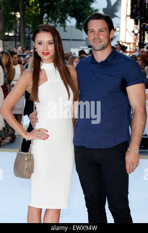 Londres. 30 Juin, 2015. Una Healy et Ben Foden participant à la 'Magic Mike XXL' film premiere at Vue West End le 30 juin 2015 à Londres./photo alliance © dpa/Alamy Live News Banque D'Images