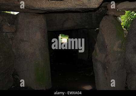 Entrée de l'époque néolithique Le Mané-Réthual dolmen, ( alias Locmariaquer) situé à Loqmariaquer en Bretagne, France. Banque D'Images