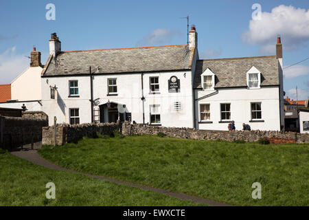 Crown and Anchor pub, Holy Island, Lindisfarne, Northumberland, England, UK Banque D'Images