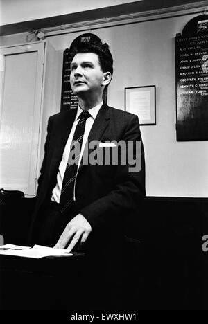 Député conservateur de Smethwick, Peter Griffiths, parler aux jeunes conservateurs. Londres, 5 novembre 1964. Banque D'Images