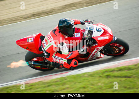 Biker au circuit de Brands Hatch Banque D'Images