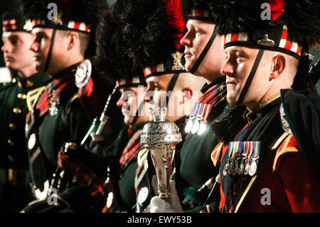 Régiment Royal d'Écosse Pipes and Drums au Royal Edinburgh Military Tattoo Banque D'Images