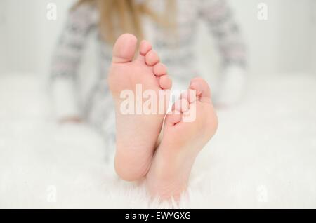 Close-up of a pieds filles Banque D'Images