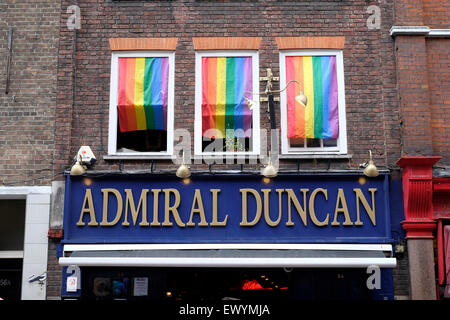 Une vue rapprochée de l'Admiral Duncan pub à Soho, Londres Banque D'Images