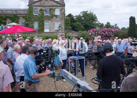 Antiquités Roadshow à Bowood House dans le Wiltshire Banque D'Images