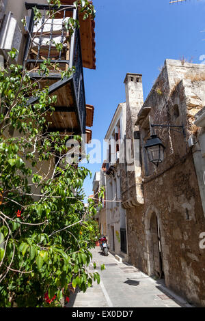 Street, Old Town, Rethymno, Crète, Grèce Banque D'Images