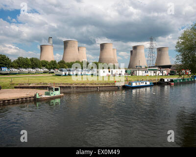 Ratcliffe-On-Soar power station, Leicestershire, Angleterre. Banque D'Images