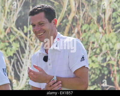 Wimbledon, Londres, Royaume-Uni. Le 04 juillet, 2015. Ancien numéro 1 Britannique Tim Henman tennis à Wimbledon : Crédit amer ghazzal/Alamy Live News Banque D'Images