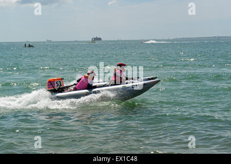 Bateau de Moteur de course ThunderCats à Southsea, Portsmouth, Royaume-Uni Banque D'Images