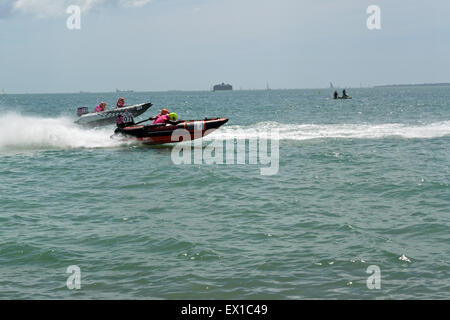 Bateau de Moteur de course ThunderCats à Southsea, Portsmouth, Royaume-Uni Banque D'Images