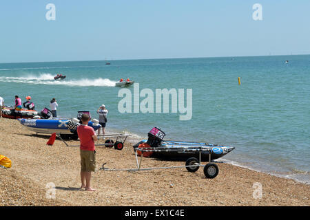 Bateau de Moteur de course ThunderCats à Southsea, Portsmouth, Royaume-Uni Banque D'Images