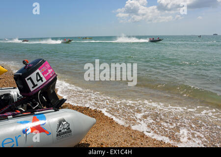 Bateau de Moteur de course ThunderCats à Southsea, Portsmouth, Royaume-Uni Banque D'Images