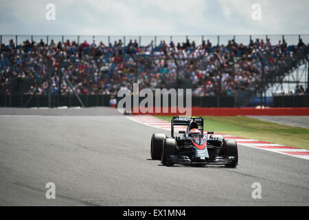 Silverstone, UK. Le 04 juillet, 2015. Jenson Button (GBR) McLaren, Honda F1 Team, sur la voie à la British Formula 1 (F1) Grand Prix au circuit de Silverstone, Norhamptonshire, UK. Crédit : Kevin Bennett/Alamy Live News Banque D'Images