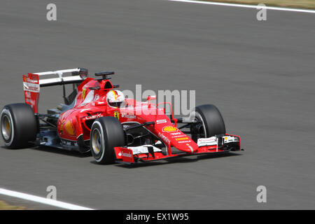 Sebastian Vettel (Ger) en vitesse dans sa Formule 1 Ferrari 2015 Banque D'Images