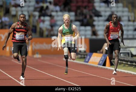 Birmingham, UK. 4 juillet, 2015. Jonnie Peacock dans la mens 100m. Championnats d'athlétisme britannique. Alexander Stadium, Perry Barr, Birmingham, Angleterre. UK. 04/07/2015. Credit : Sport en images/Alamy Live News Banque D'Images