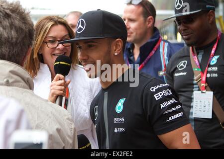 Silverstone, UK. 05 juillet, 2015. La Formule 1 Grand Prix de Grande-Bretagne. Le vainqueur de l'épreuve Lewis Hamilton, Mercedes AMG Petronas F1 Team. Credit : Action Plus Sport/Alamy Live News Banque D'Images