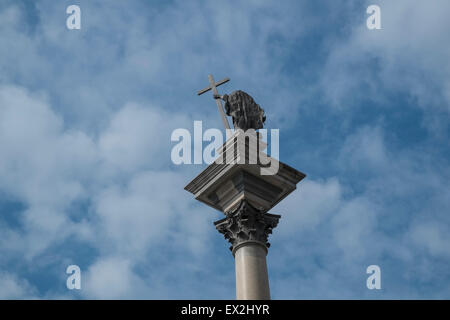 La colonne de Sigismond, érigé en 1644, situé dans la place du château, vieille ville, Varsovie, Pologne. Banque D'Images