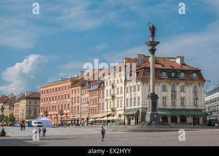 La colonne de Sigismond, érigé en 1644, situé dans la place du château, vieille ville, Varsovie, Pologne. Banque D'Images