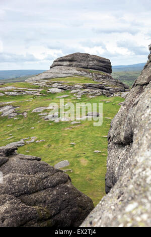 Vue sur les maures de Haytor dans Dartmoor National Park, Devon, Angleterre Banque D'Images