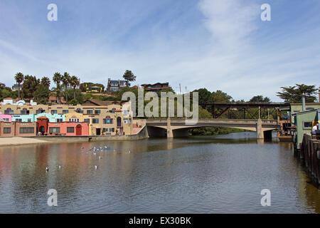 Bungalows pittoresques sur la plage à Capitola, Californie Banque D'Images