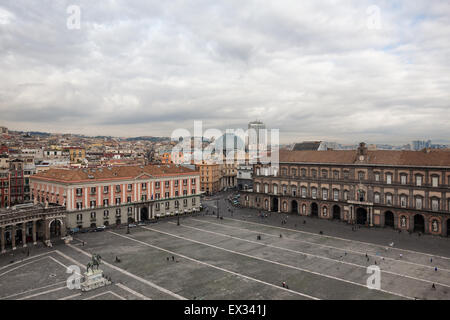 Naples, Italie - Piazza Plebiscito Banque D'Images